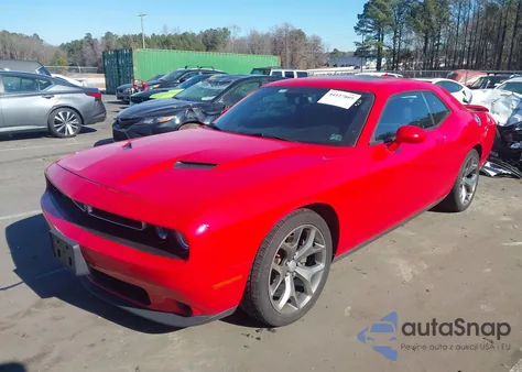 2016 Dodge Challenger Sxt z USA, uszkodzony, nr VIN 2C3CDZAG7GH202264